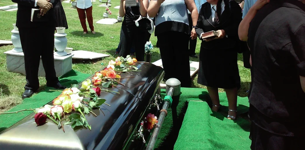 how to send flowers to a funeral