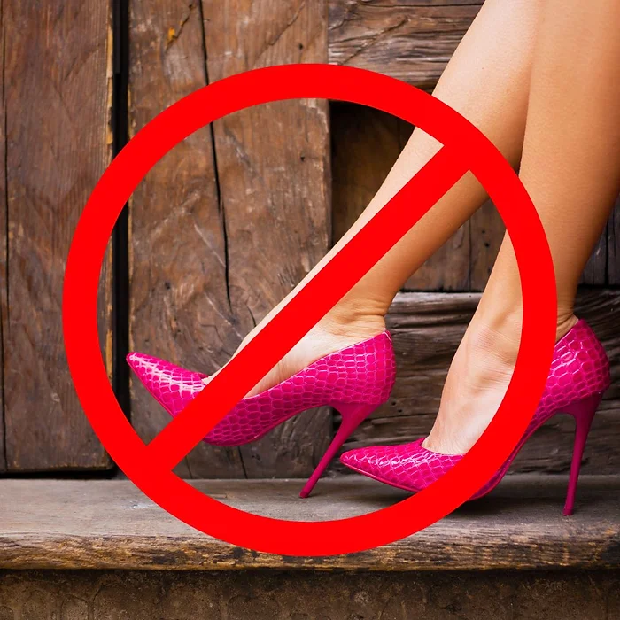 do not wear pink heels at funerals
