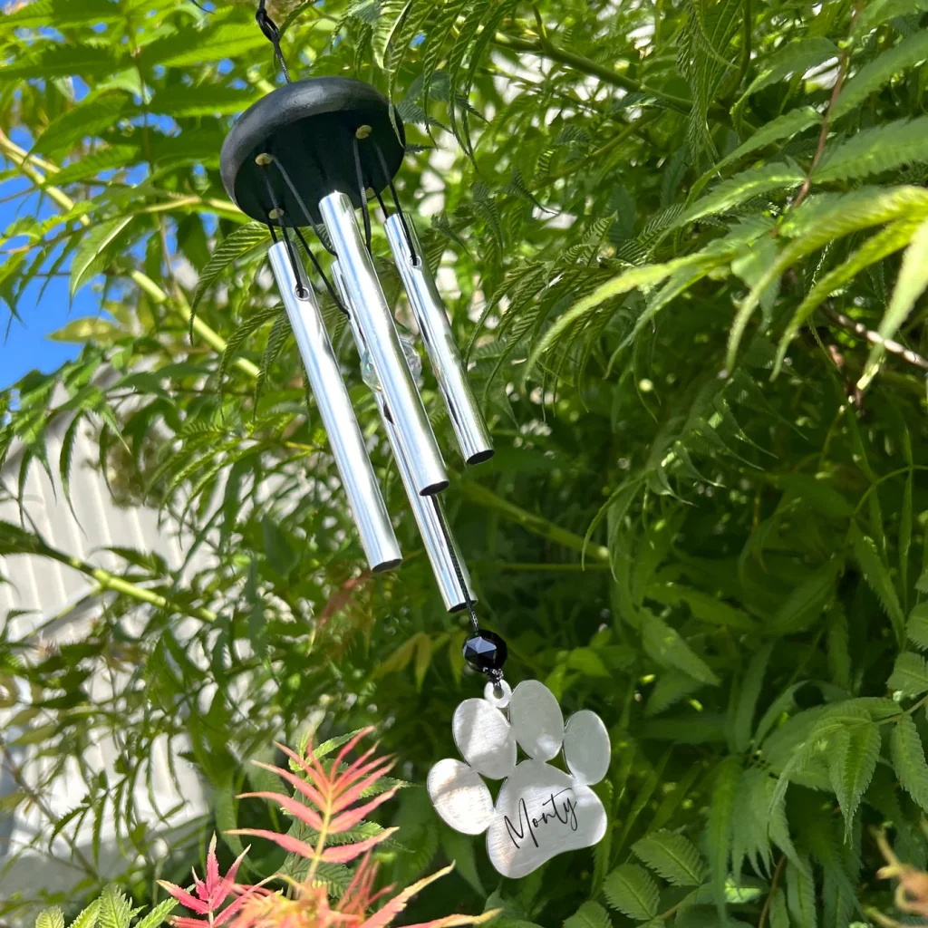 wind chimes to gift for a dog memorial